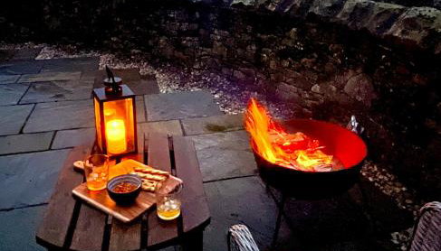 Cosy Cottage for Two in the Peak District with Parking - Foto 3