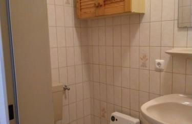 Kleine Ferienwohnung, Einzimmeraparment in Altenkirchen - Foto 9