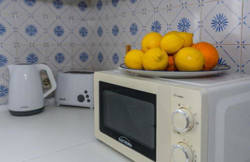 Hillside Studio with Sea View & Fibre Internet - Foto 16