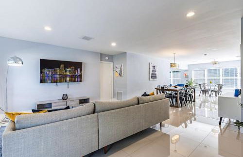 Villa Aura Heated Pool 4 Bedrooms 5 minutes to the Ocean - Foto 56