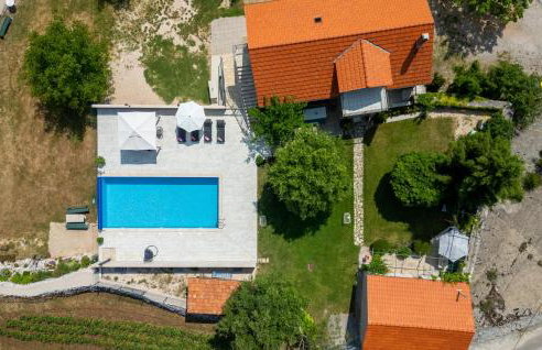 Stunning Home In Krstatice - Photo 18