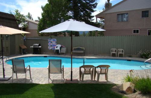 Beach-N-Ski Condo - Foto 8