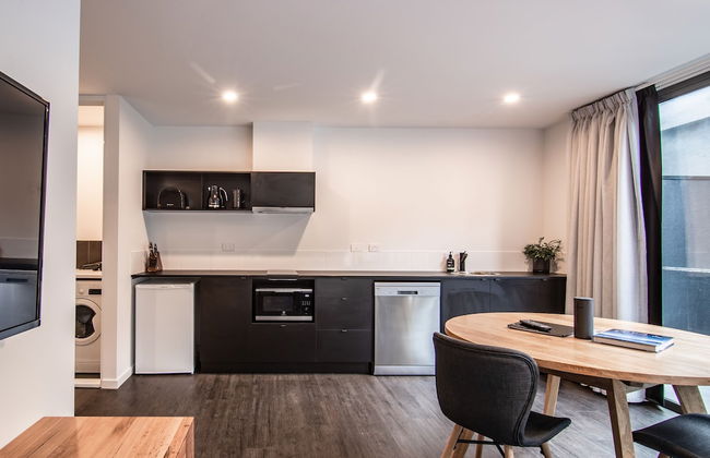 Change Overnight - Foto 20