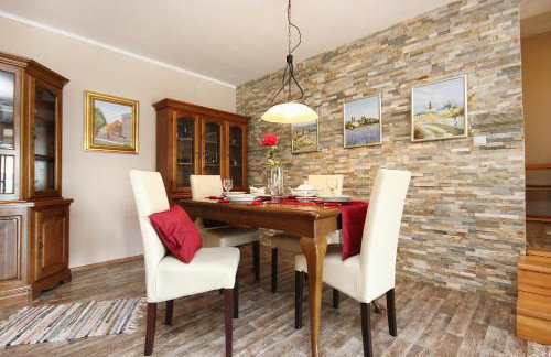 Family friendly house with a swimming pool Pozorac, Trogir - 10317 - Foto 26