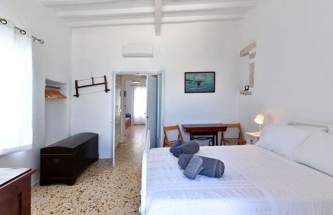 Kastro Traditional House - Photo 4