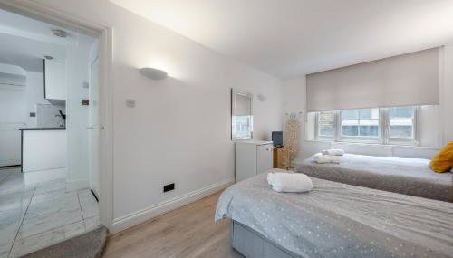 1 Bed Studio Apartment opposite Liverpool Street station - Foto 2