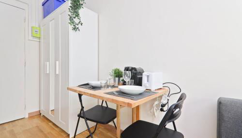 Tour Eiffel 10 Luxurious Apartment Studio-2P Free Netflix - Photo 3