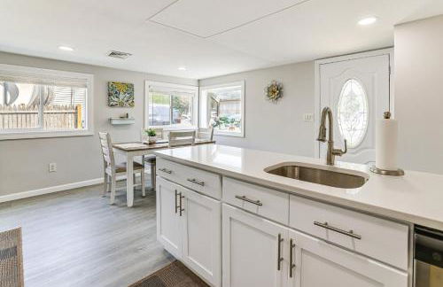 Dock and Backyard Bar Spacious Barnegat Bay Retreat - Foto 30