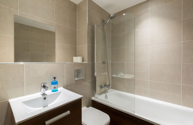 Birmingham Serviced Apartments Hagley Rd - Photo 16