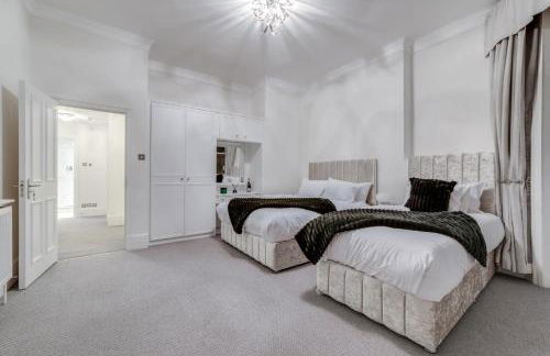 Luxury London 3 Bedroom Duplex with Pool Table - 4HS - Foto 27