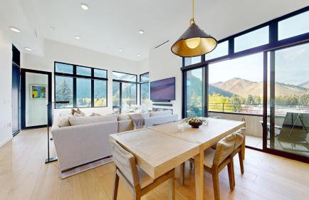 The Residences at One Twenty Unit 302 - Foto 7