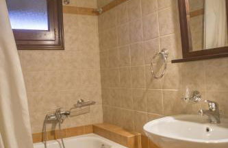 T'Asprolithia - Photo 15