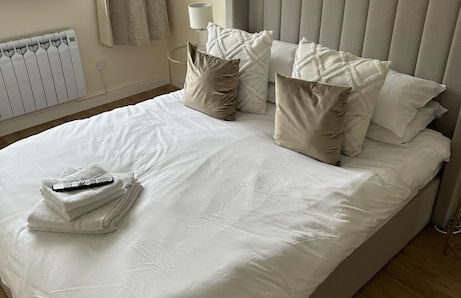 Charming 2-bed Apartment in Danbury, Essex - Foto 10