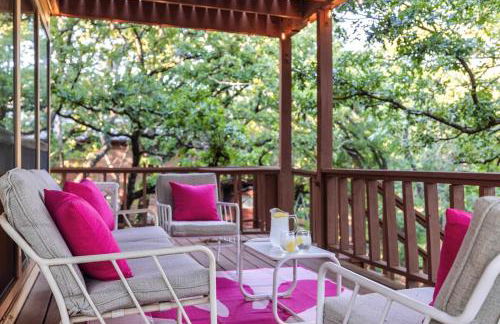 Retro Retreat - Fire Pit, Billiards, Media Room, Games - Photo 32