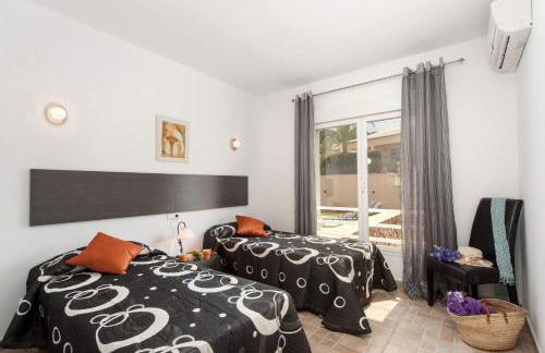 0339 Villa Fresno - Photo 19