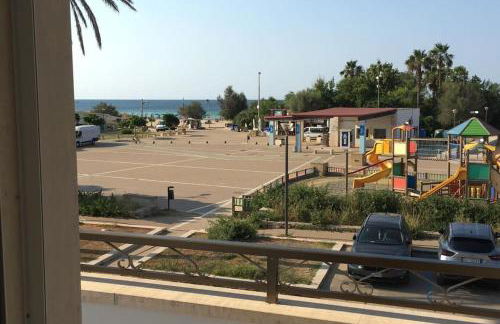 Elegante Location Fronte Mare - Foto 22
