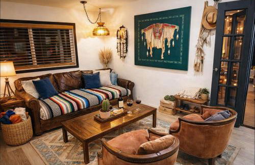 HUGE House in Joshua Tree/Yucca Valley with Pool & Hot Tub - Foto 42