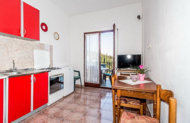 Apartment in Trpanj with terrace - Photo 20