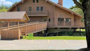 #146 Golf, SkI, Pool Pass Walk to hill - Foto 2