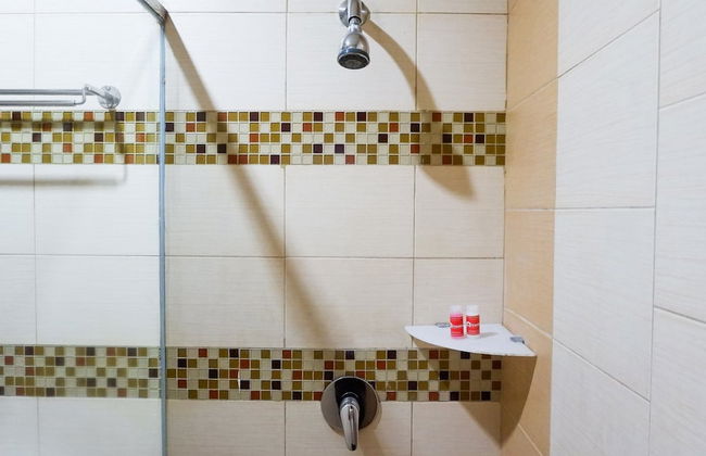 Comfy 1BR Twin Tower Apartment - Foto 27