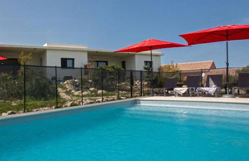 Tramontana quiet place 7 min from beach swimming pool bbq - Foto 45