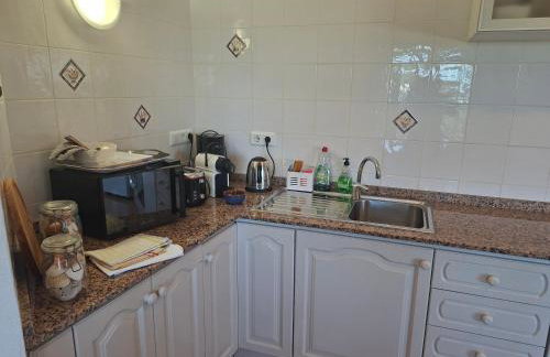 Maison avec logement indépendant, piscine privée et vue mer - Photo 19