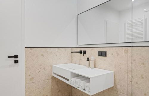 1-2 Personen - Parkplatz - Fahrradgarage - Zentrum - Küche - Balkon - Klima - Foto 17