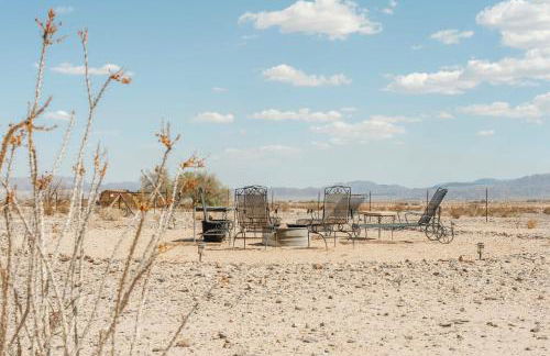 Twentynine Palms Desert Oasis with Pool and Hot Tub! - Photo 38