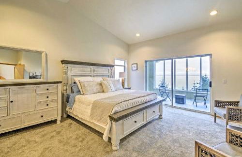 Unique Port Ludlow Home with 3 Decks and Hot Tub! - Foto 19