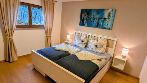 Familienfreundliche FeWo mit Terrasse und Garten - Foto 2