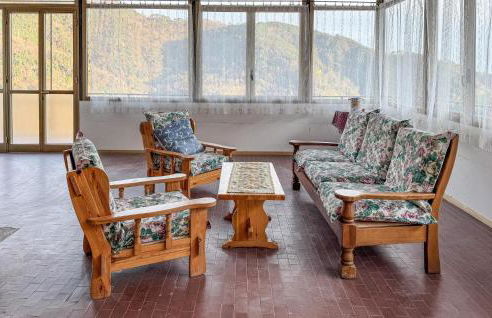 Amazing Apartment In San Vito-Cerreto - Foto 1