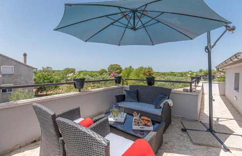 Amazing Home In Oklaj With Wifi - Foto 2