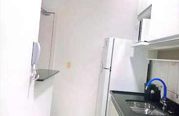 Apartamento com 2 quartos mobiliado, em ótima localização ao lado do shopping e perto de transportes públicos e perto de praias - Foto 12