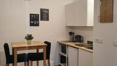 Studio fonctionnel au calme avec garage individuel et balcon - Photo 3