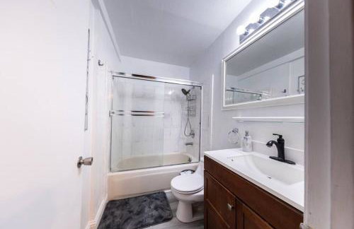 Quiet Home Near SFO with Backyard / BBQ - Foto 23