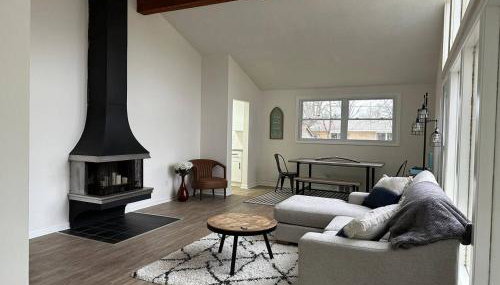 Charming Mentor Home w/ Fenced Backyard - Foto 2