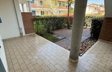 LAGUNA VILLAGE B2 Oasi ad Eraclea con piscina e giardino privato - Foto 4