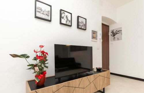 Nuovo a pochi minuti da Stazione Treni e Aeroporto - Photo 14