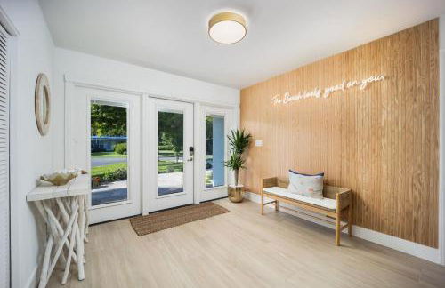 Heated Pool- MiniGolf- Fire Pit- Game Room- 1mi to Beach - Foto 13