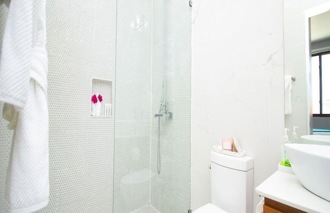 Villa 99 - 3 Bed w Private Pool - Photo 21