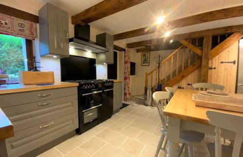 Priory at Kergudon Gîtes, Family gîte with pool - Foto 13