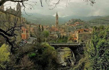 Beautifully restored romantic apartment in the centre of historic Dolcedo - Foto 15