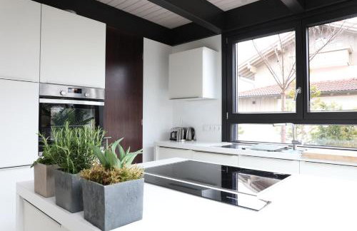 Residence - Photo 13