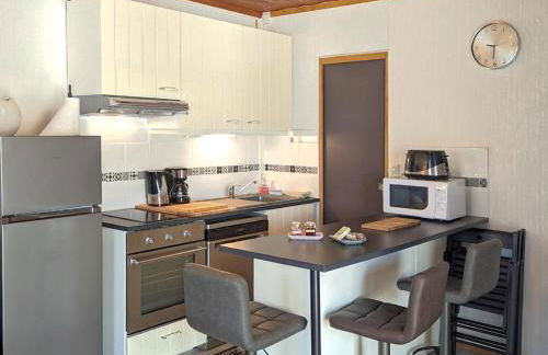 Chalet confortable à Pesmes avec terrasse privative - FR-1-583-477 - Foto 6