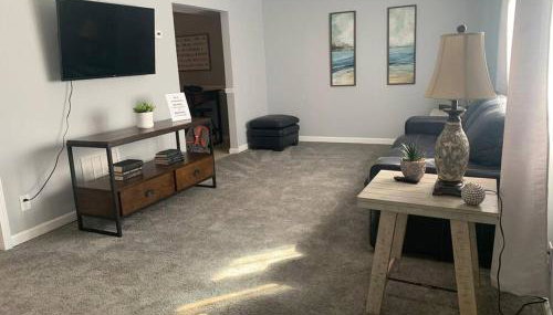 Spacious Four Bedroom Attached Home in Springboro- Unit 1 - Foto 5