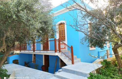 Giannis Gerakios apartments by climbing house - Photo 56