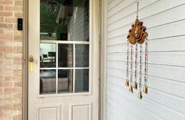 3br home 2br unit close to USAFA with fireplace - Foto 12