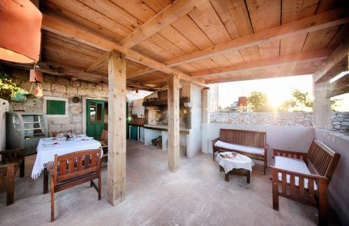 Secluded holiday house Okljucna, Vis - 15283 - Foto 15