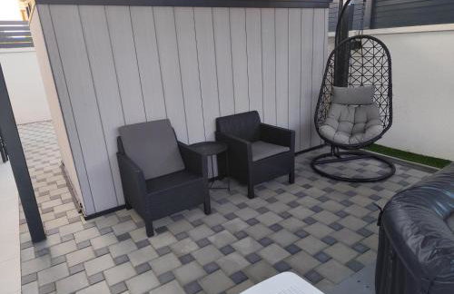 Four Stars Apartments - Foto 52