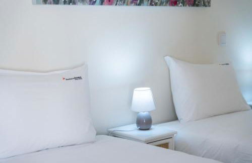 FLH Santa Cruz Triplex with Terrace - Foto 16